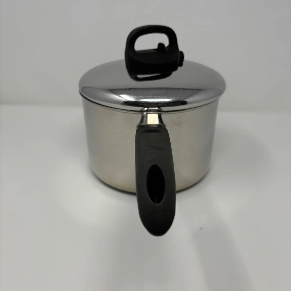 Revere Ware 97f 3QT Stainless Steel Saucepan with Lid Clinton, IL‎ USA